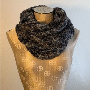 Express Chunky Knitted Textured Scarf